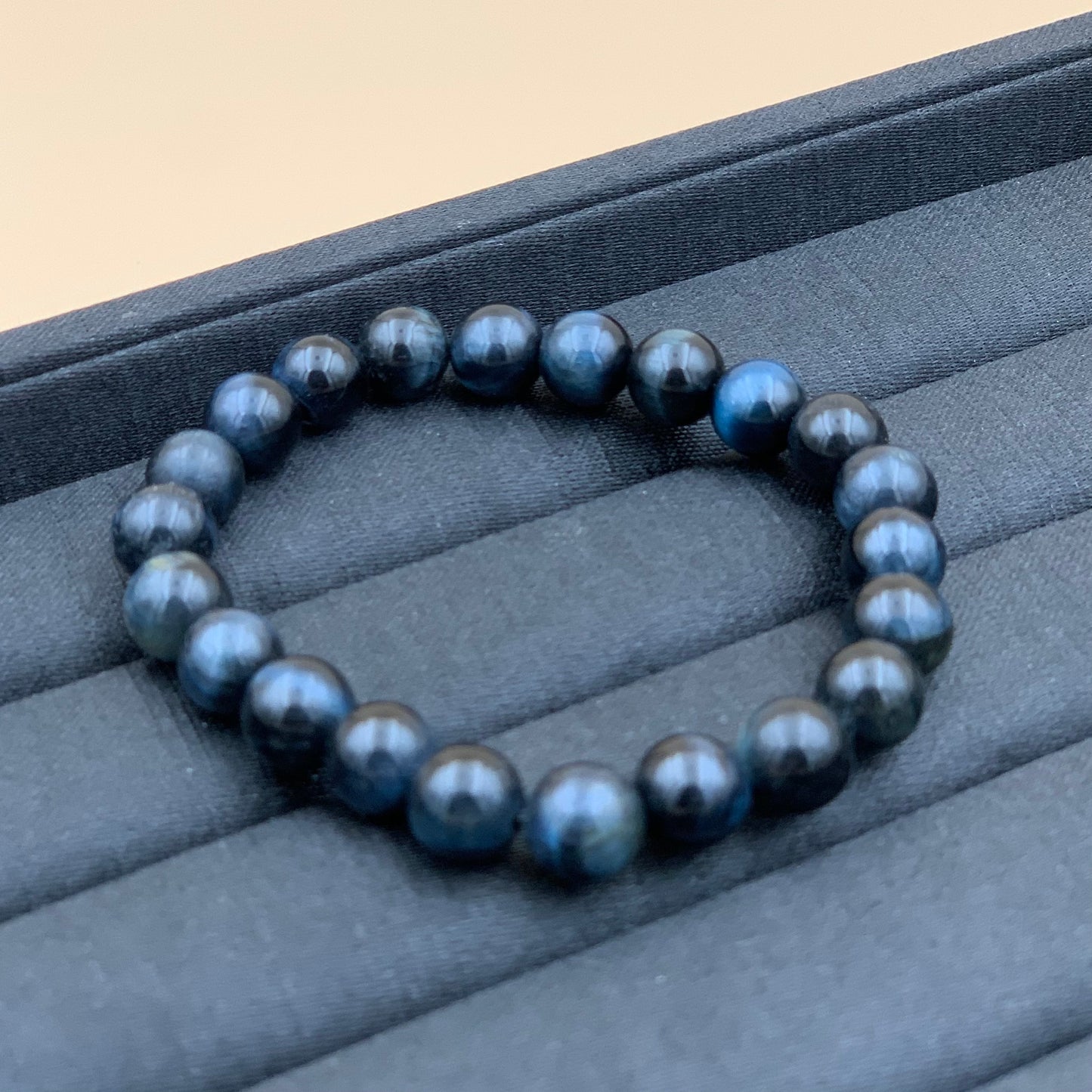 Vòng Tay Thạch Anh Mắt Hổ 8 mm