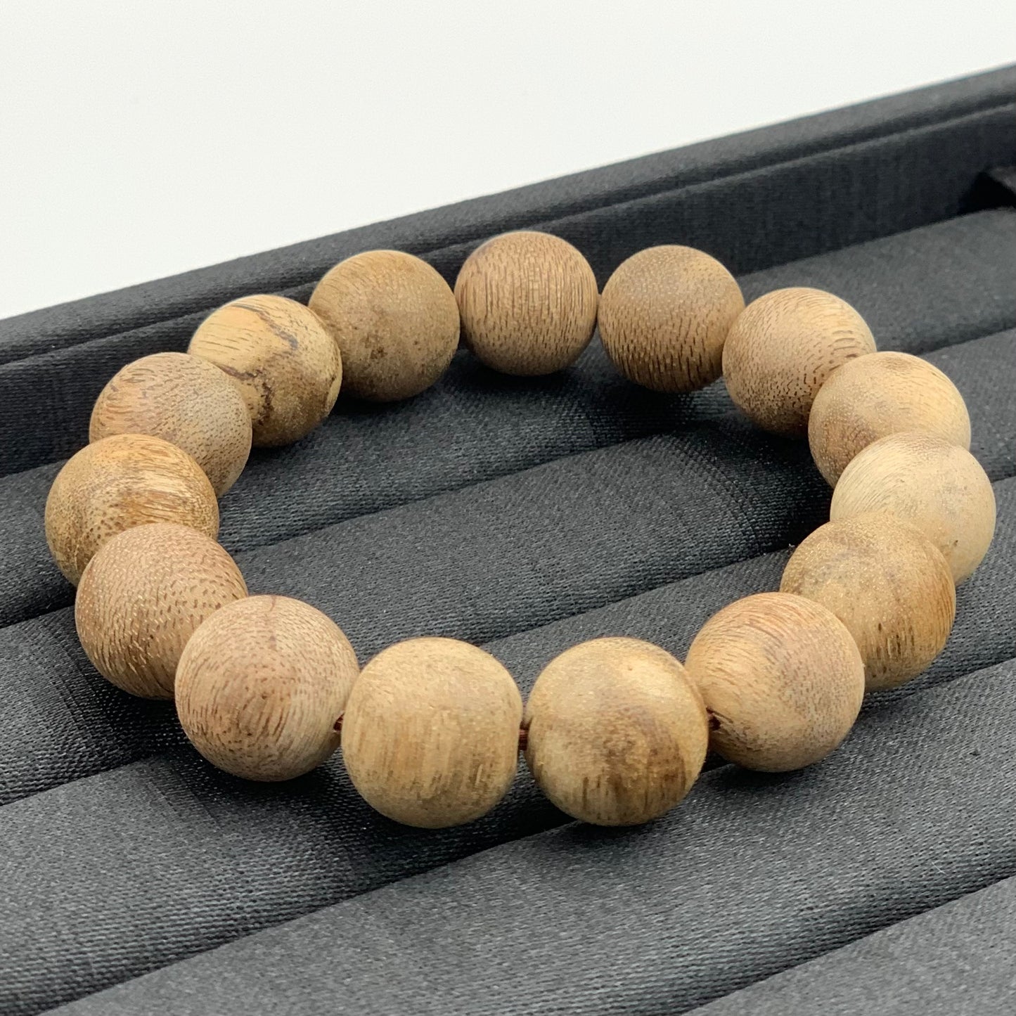 Vòng Tay Trầm Tóc Rừng Phú Quốc 14 mm