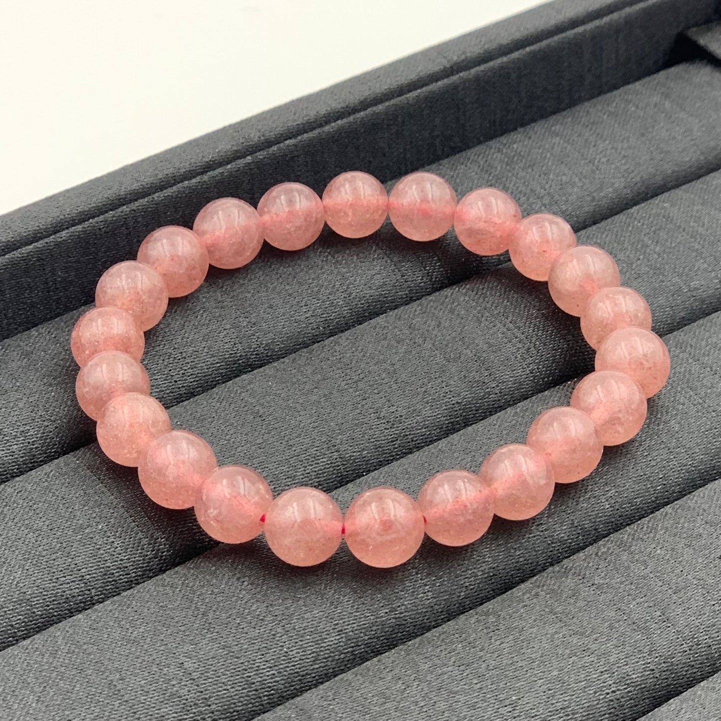 Vòng Tay Thạch Anh Dâu 8mm