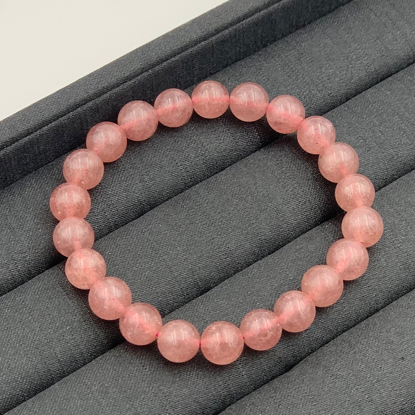 Vòng Tay Thạch Anh Dâu 8mm