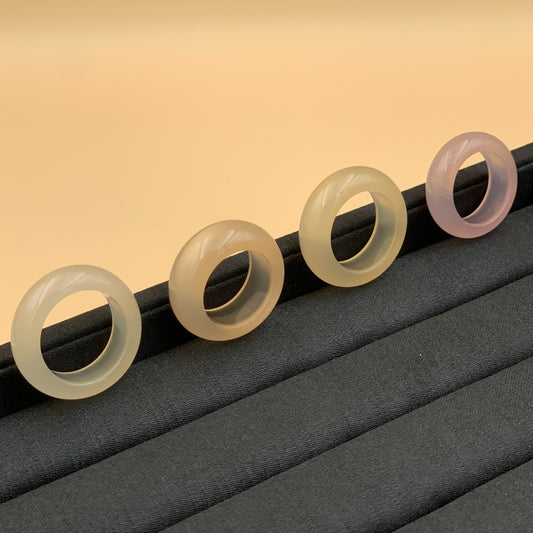 Nhẫn Mã Não Bạch Nguyệt Quang