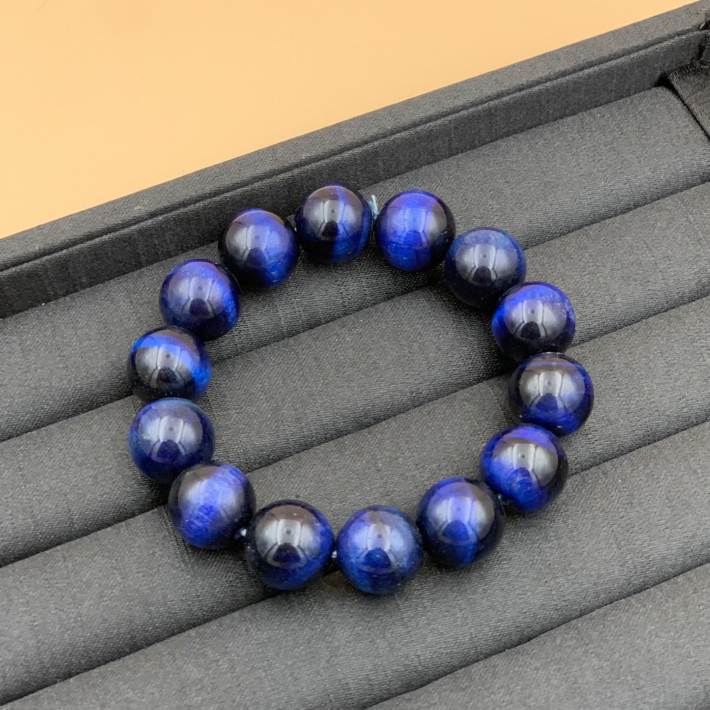 Vòng Tay Thạch Anh Mắt Hổ 14 mm