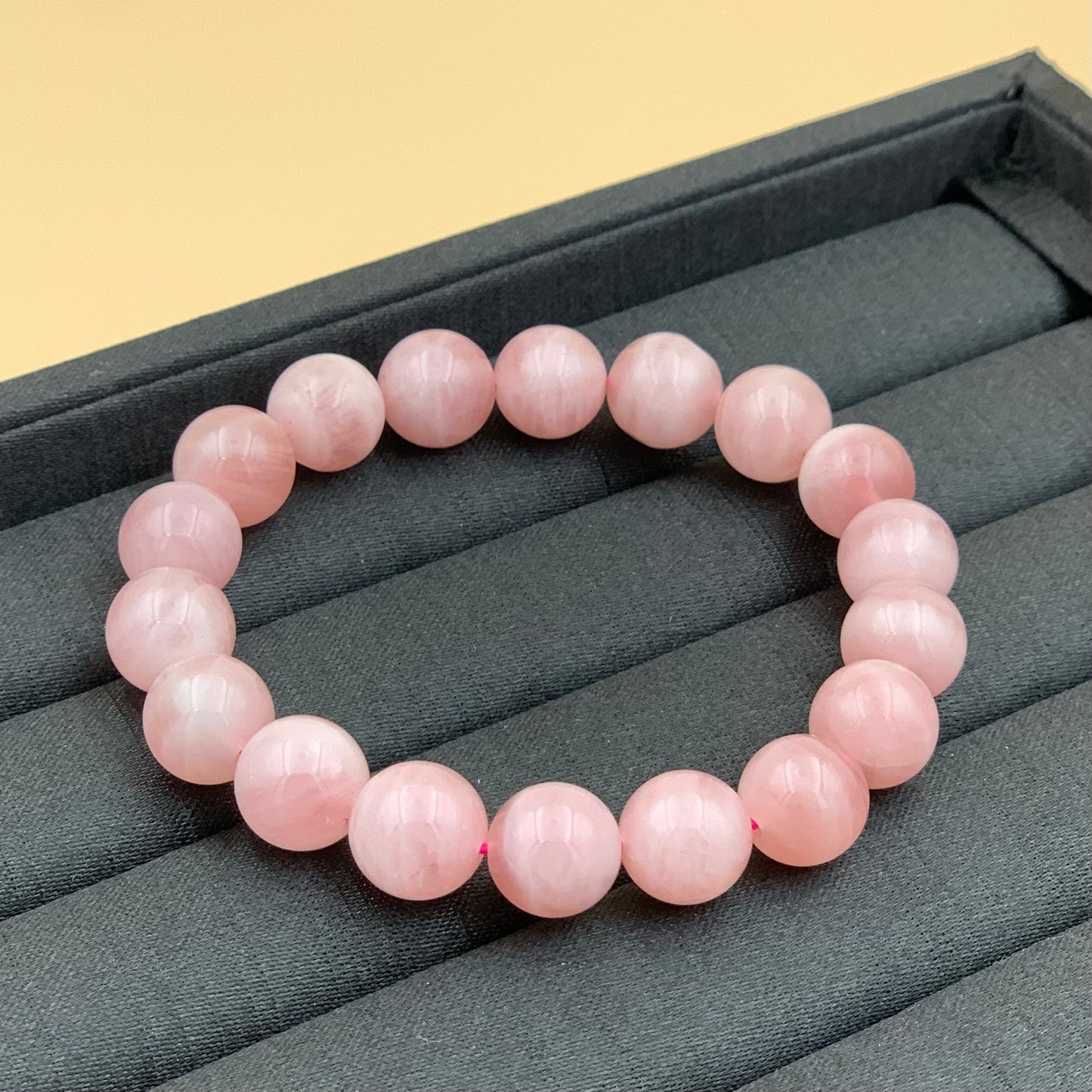 Vòng Tay Thạch Anh Hồng 12 mm
