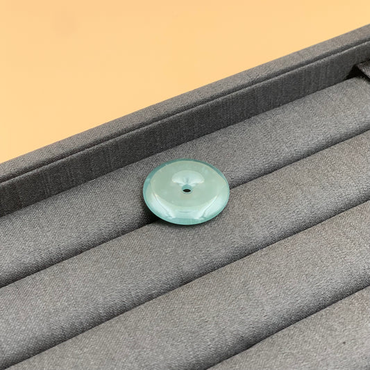 Mặt Dây Chuyền Điếu Ngọc