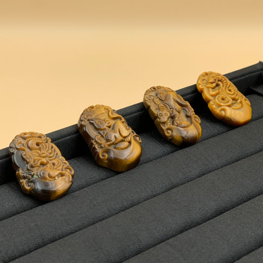 Mặt Dây Chuyền Giáp Thạch Anh Mắt Hổ