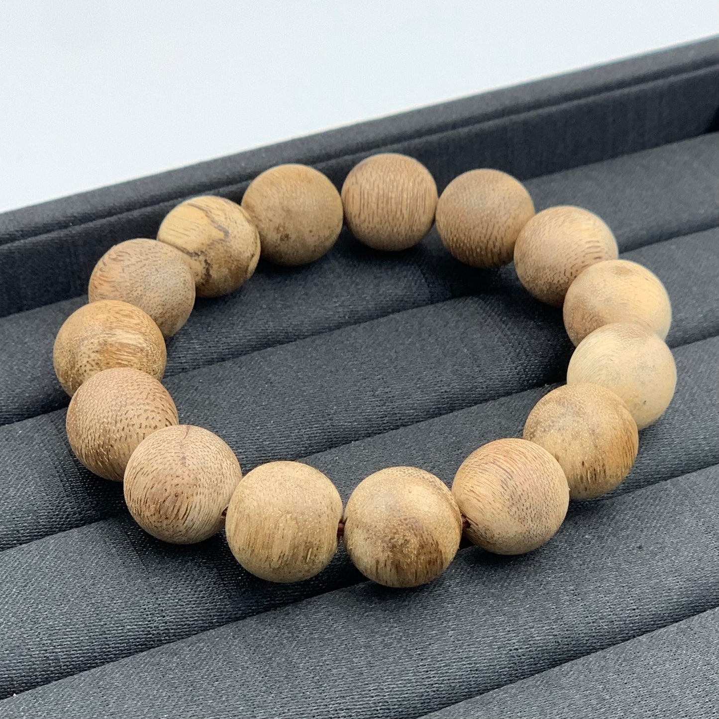 Vòng Tay Trầm Tóc Rừng Phú Quốc 14 mm