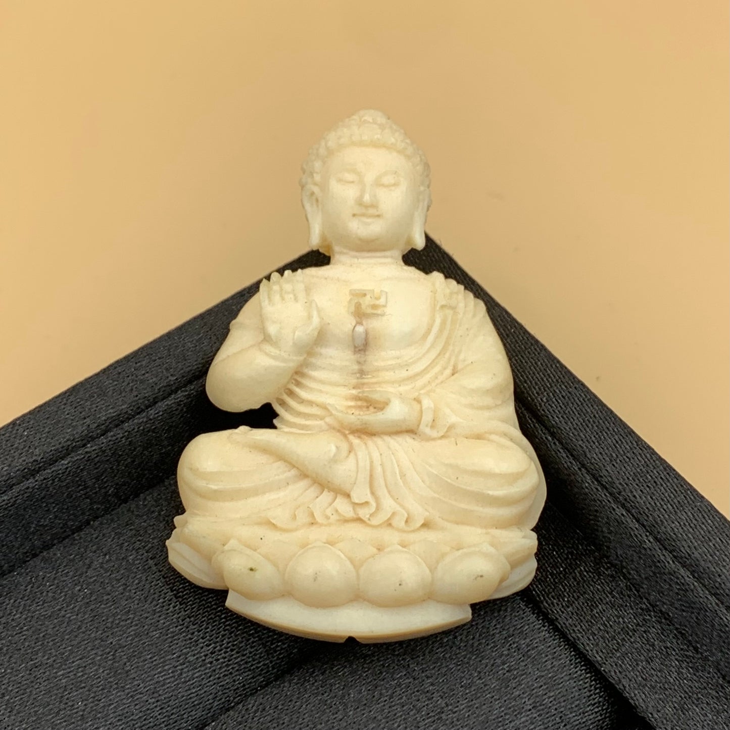 Mặt Ngà