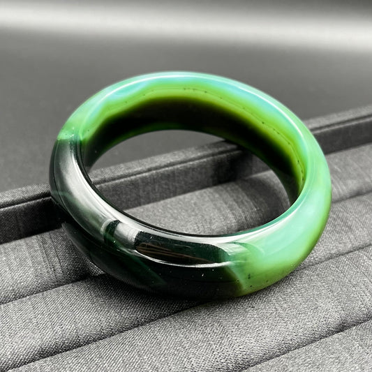 Vòng Tay Mã Não Bảng Lớn