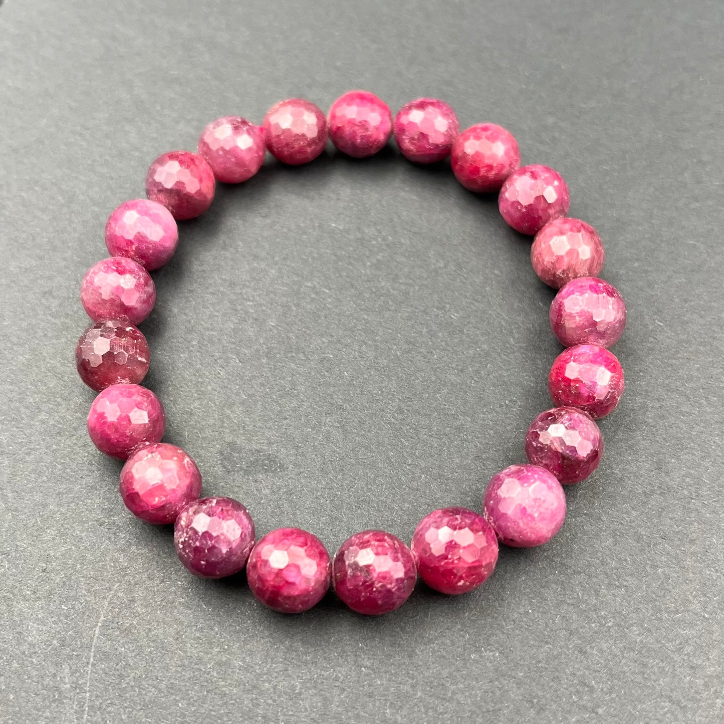 Vòng Tay Ruby 10 mm
