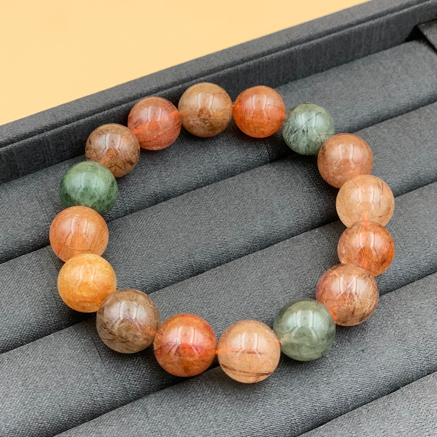 Vòng Tay Thạch Anh Tóc Tam Tài 14 mm