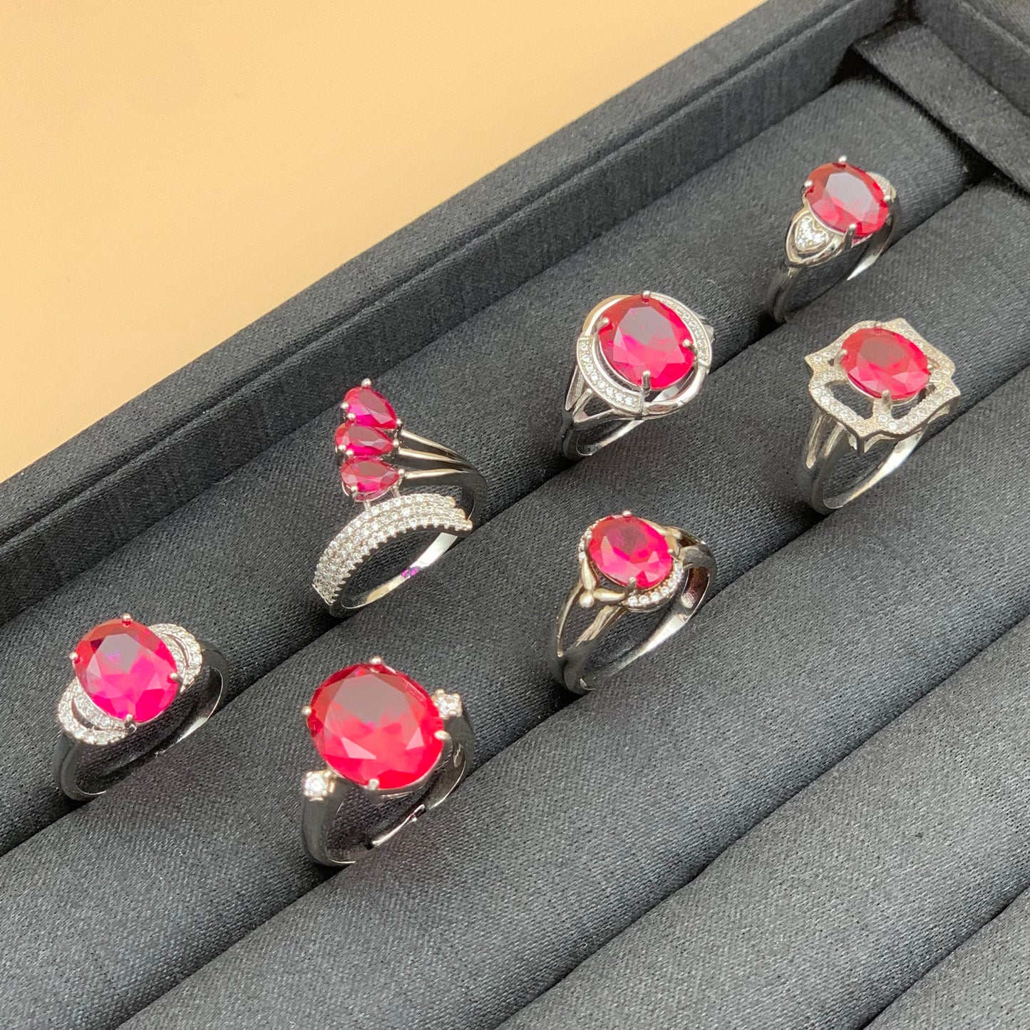 Nhẫn Ruby Mỹ