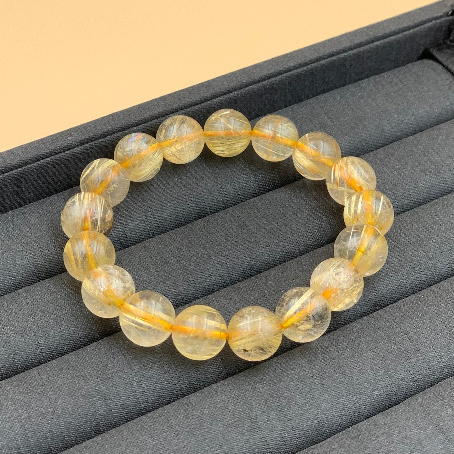Vòng Tay Thạch Anh Tóc Vàng Svip 12 mm
