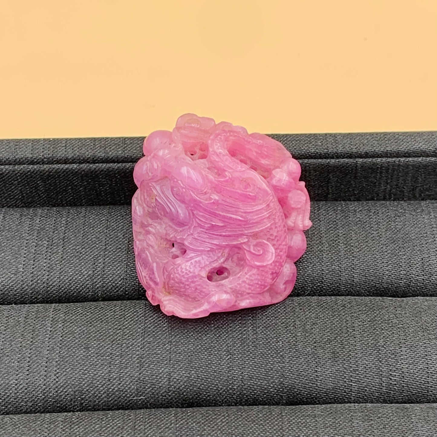 Đá Rồng Ruby