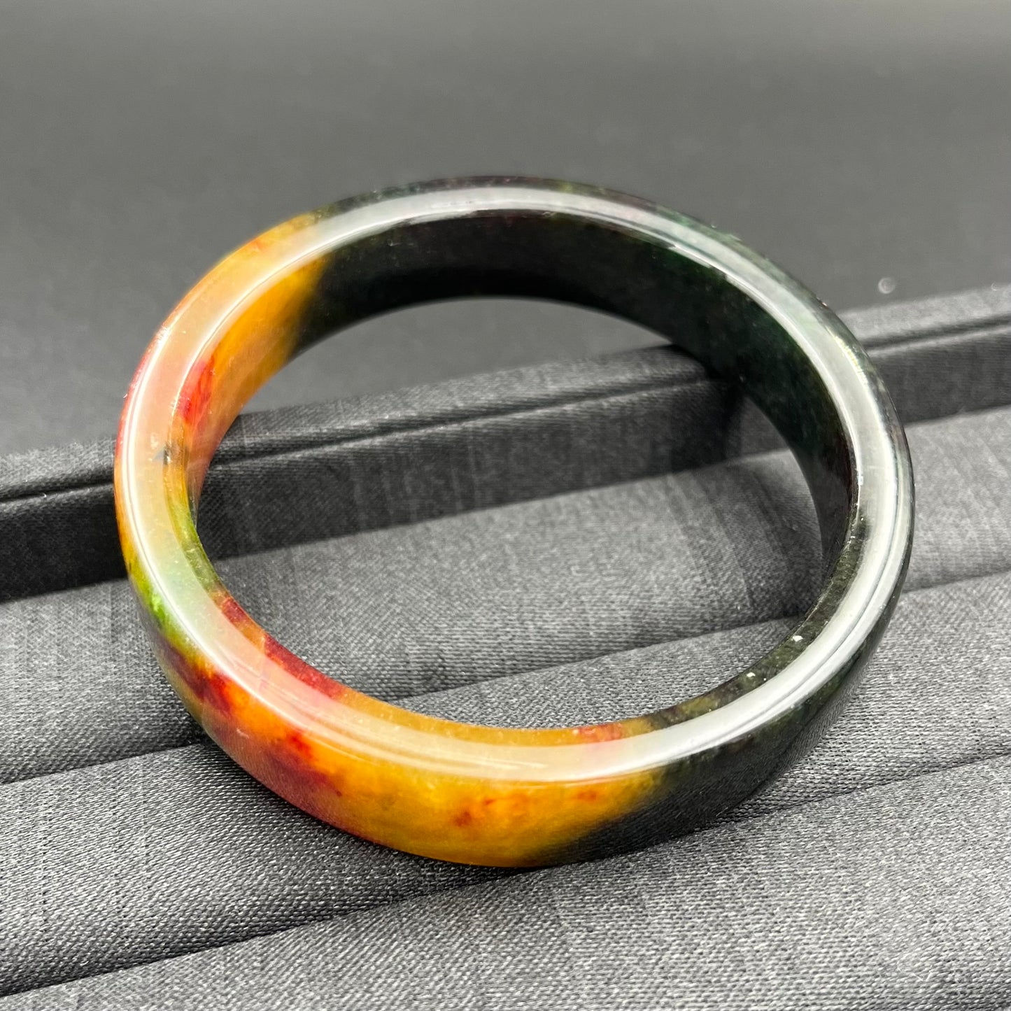 Vòng Tay Ngọc Cẩm Thạch Type B