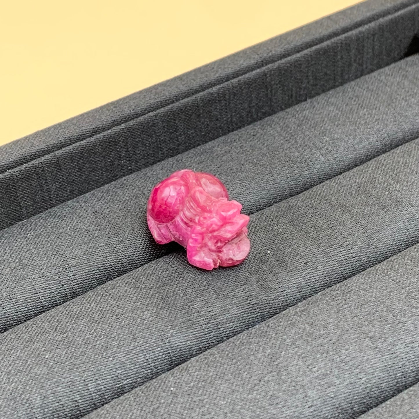 Tùy Hưu Ruby